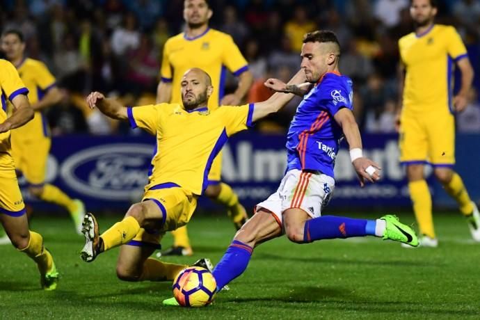 El partido entre el Alcorcón y el Real Oviedo, en imágenes