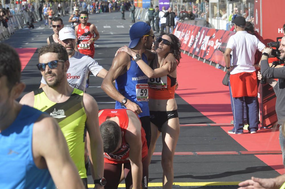 El keniata ha superado al marroquí Hassane Ahouchar con un tiempo de 1:04:29