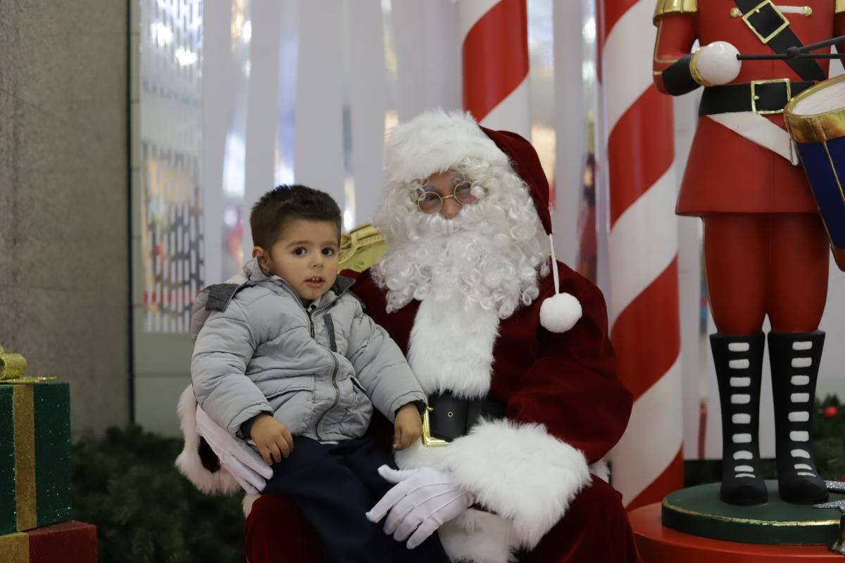 Fotos con Papá Noel realizadas el 20 de diciembre de 2017