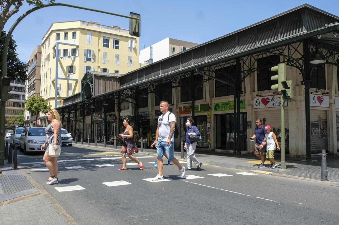 Encuentran el cuerpo sin vida de un hombre en un puesto del Mercado del Puerto