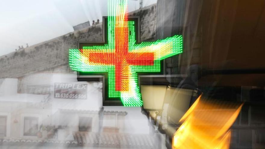 El Govern saca a concurso 20 nuevas farmacias en las Pitiusas