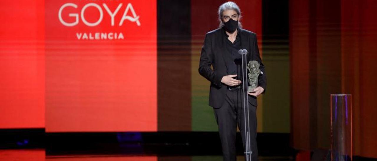 Fernando León de Aranoa recoge su premio Goya por su película “El buen patrón”. | Eva Mámez