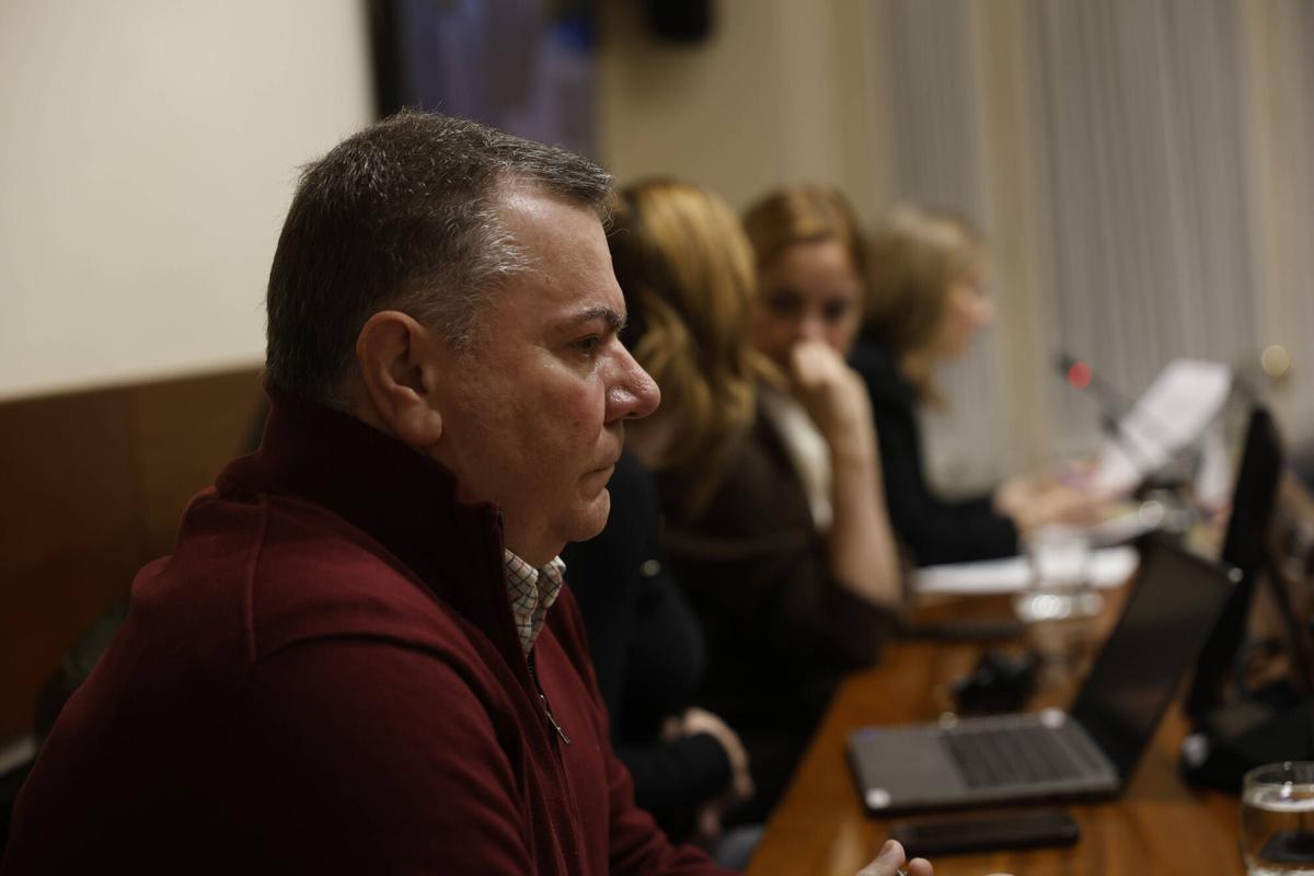 José Antonio Fernández Casillas, facultativo de la mina de Cerredo, durante su comparecencia.
