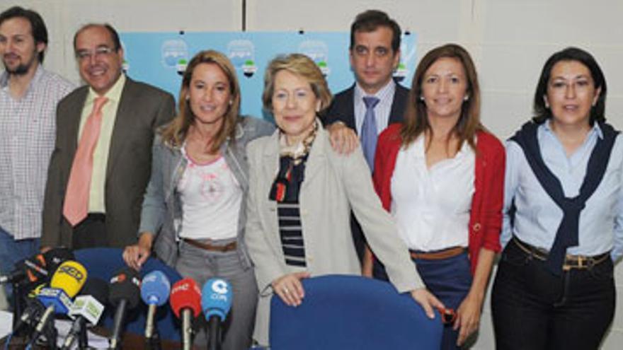 Elena Nevado crea 5 macroáreas con 15 concejalías para articular su gobierno en Cáceres