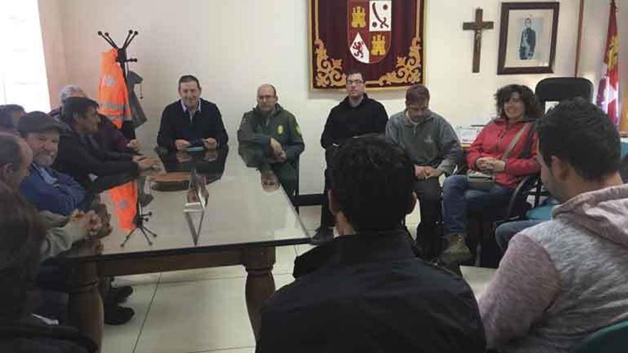 El presidente de la Mancomunidad alistana, Javier Faúndez, clausura ayer el curso.