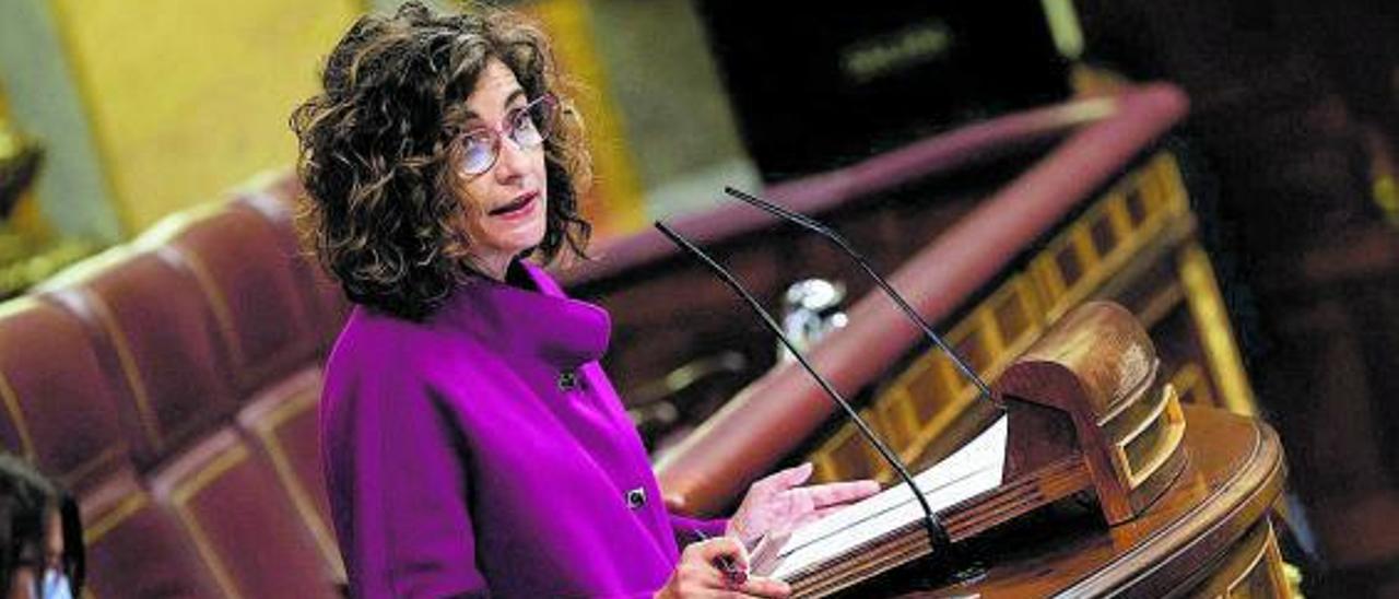 La ministra de Hacienda, María Jesús Montero, durante una intervención en el Congreso.