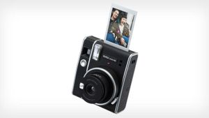 Així és la instax mini 40, de Fujifilm