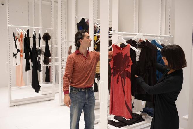 Así es Trent, la primera tienda física en Barcelona de la plataforma de alquiler de moda