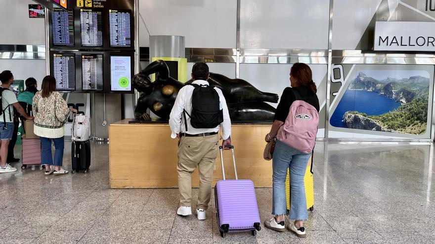 Temporada alta: El aeropuerto de Palma arranca junio rozando los mil vuelos diarios