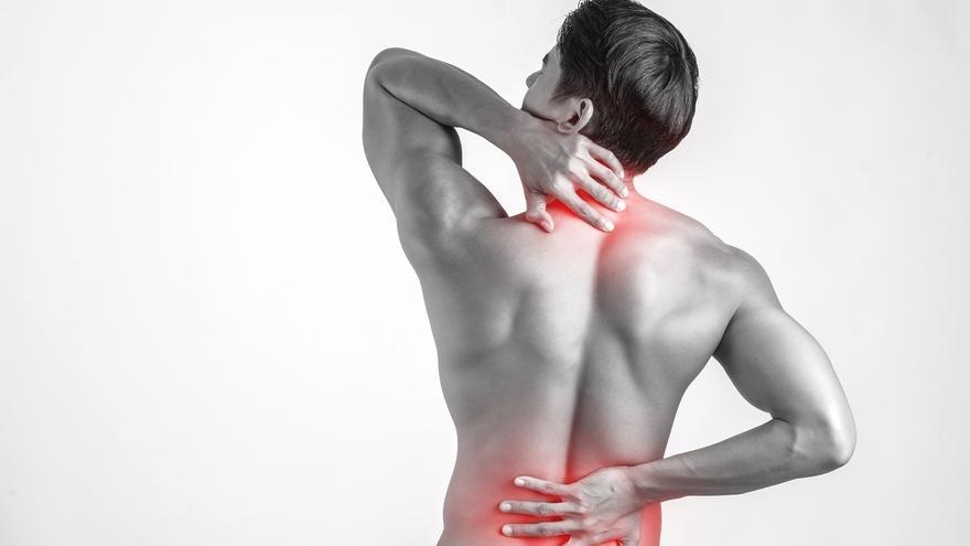 5 consejos de expertos para prevenir el dolor de espalda y hombros