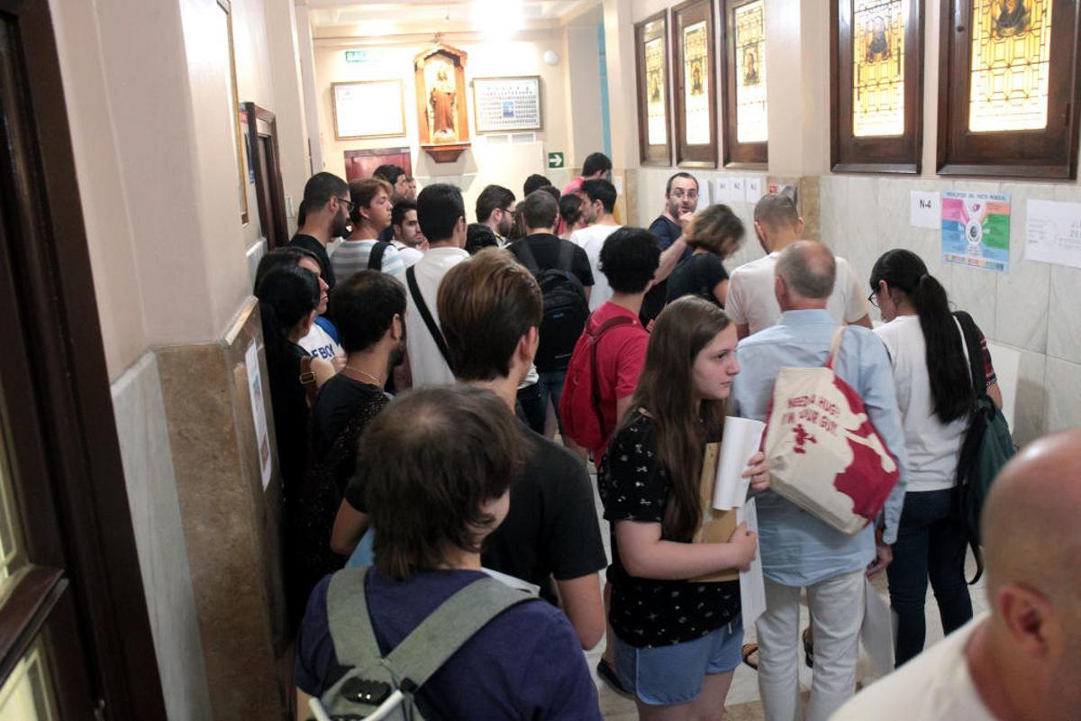 Examen oficial de japonés en València Examen oficial de japonés en València
