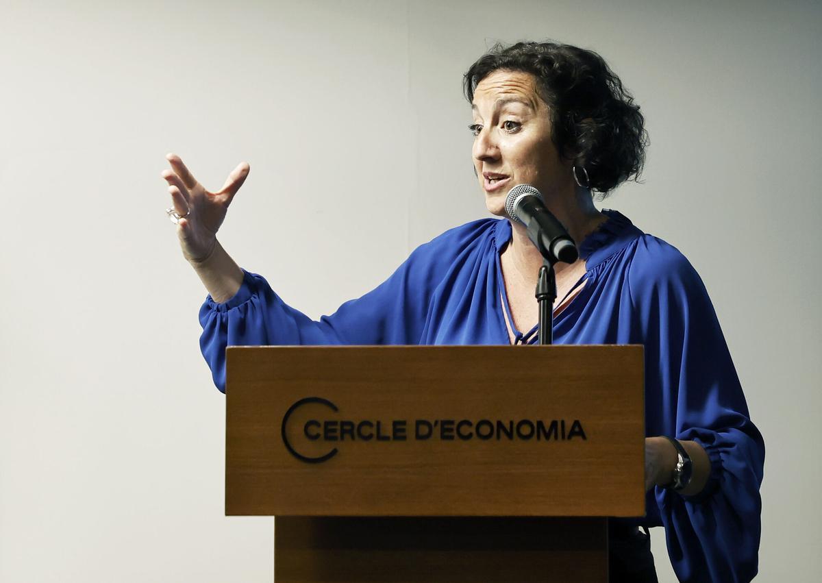 La consellera de Economia de la Generalitat, Alícia Romero durante su intervención en un acto en el Cercle d'Economia.