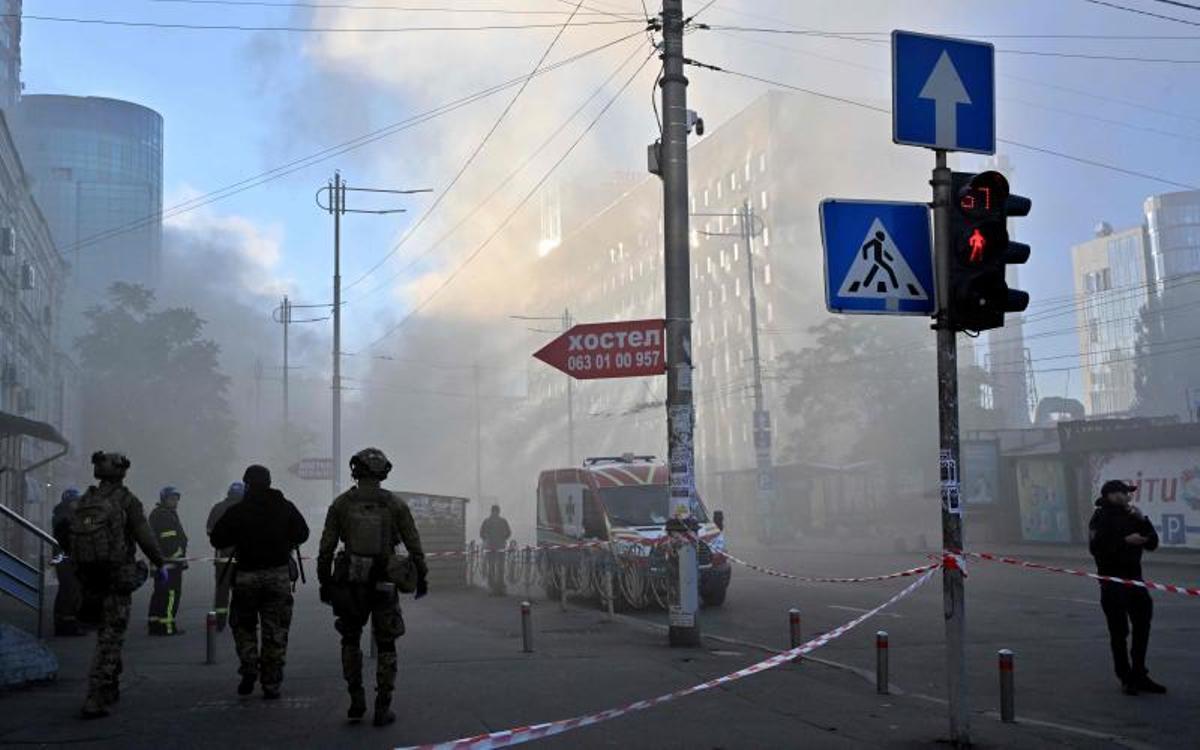 Ataque con drones rusos sobre la ciudad Kiev, Ucrania