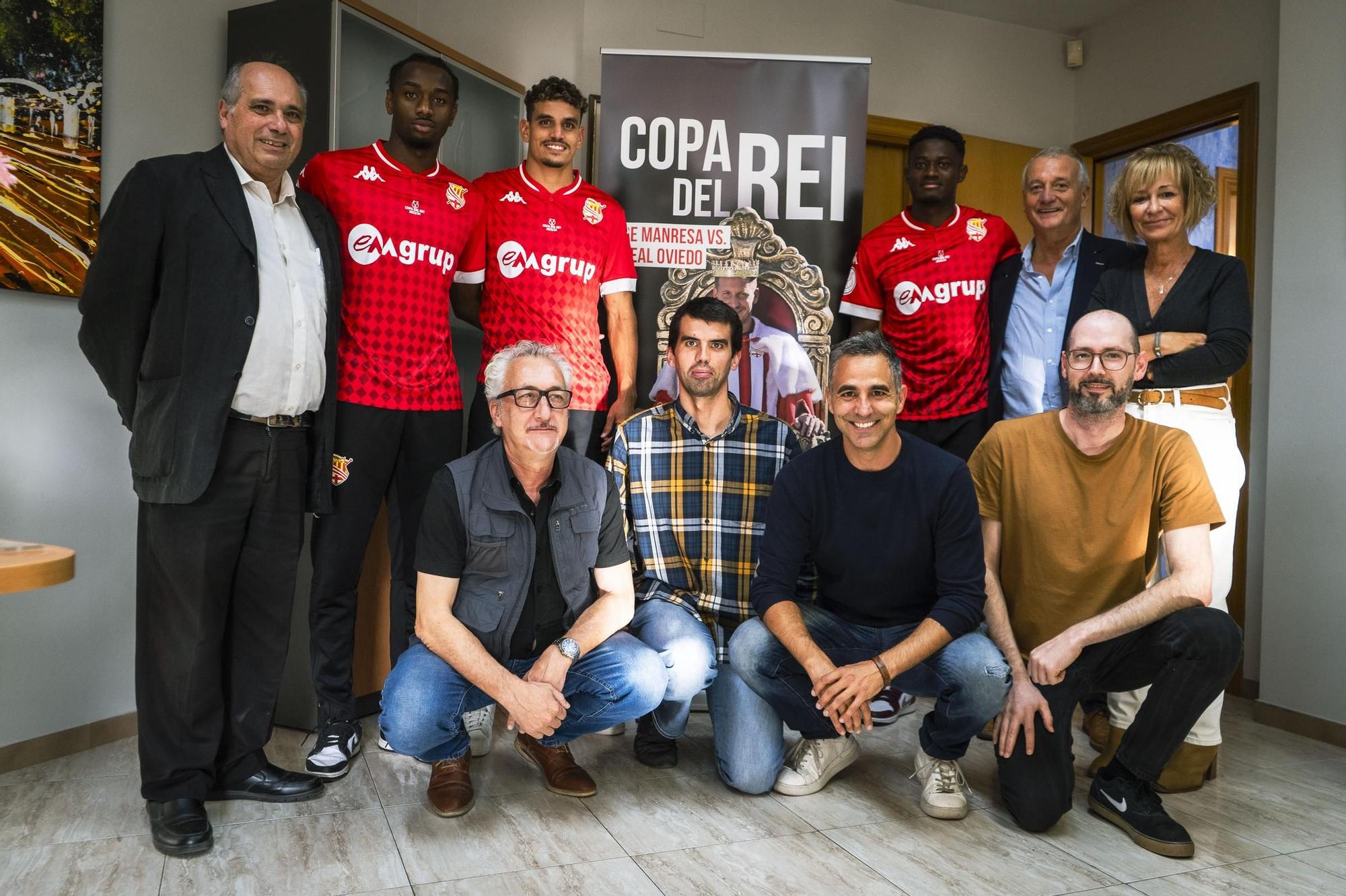 Imatges de la presentació de la campanya "Manresa és el rei", prèvia al CE Manresa-Reial Oviedo de Copa