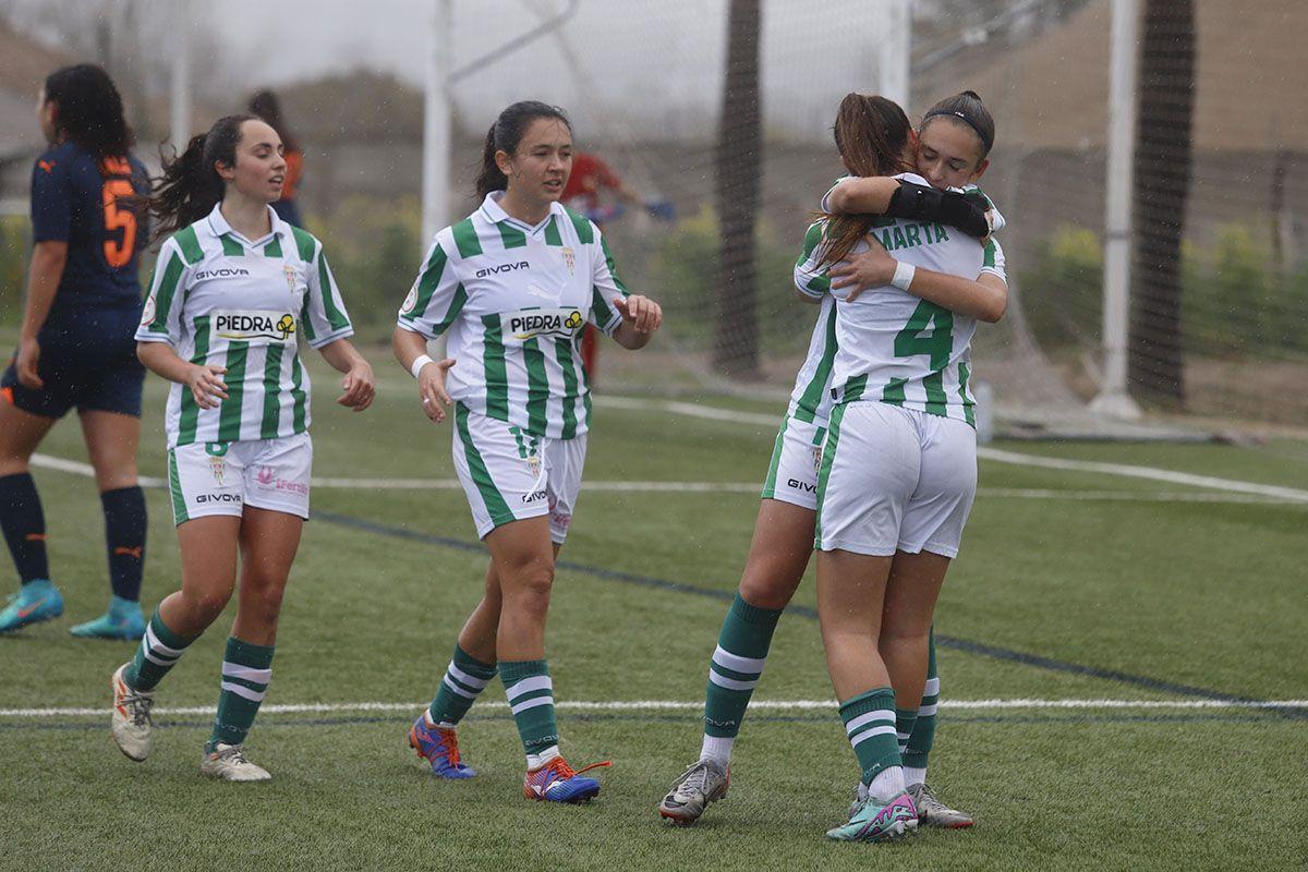 La celebración de uno de los goles dle Córdoba CF Femenino ante el Valencia B.