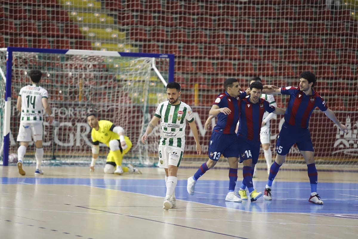 En imágenes el Futsal Córdoba Levante