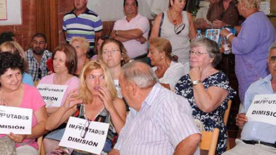 El tripartito blinda su sueldo pero pierde la capacidad de gestionar Orihuela