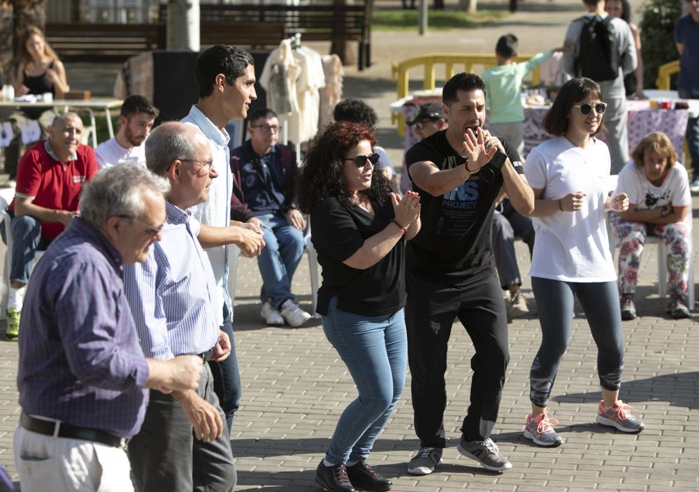 Jornada de inclusiva a través del trabajo corporal en la Glorieta de Sagunt