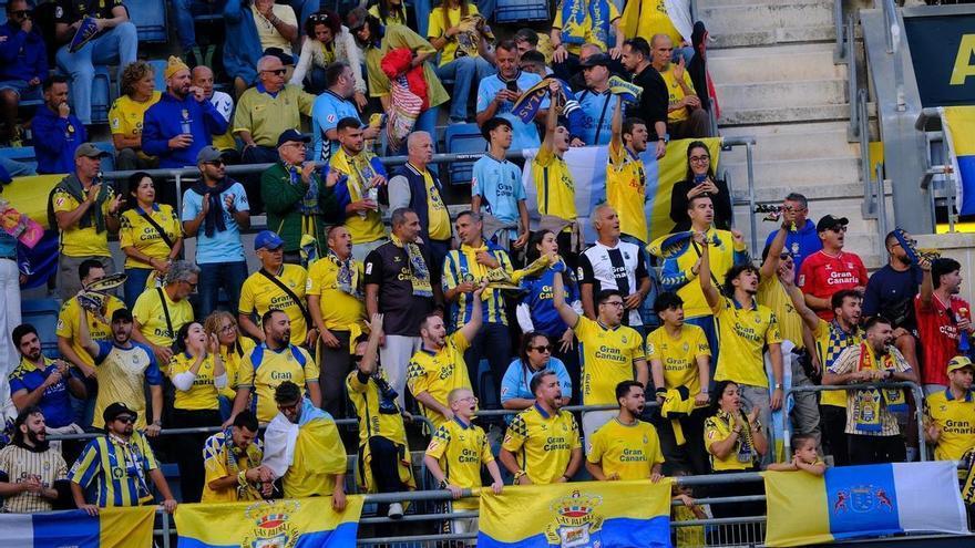 Fotografía de la grada en el Cádiz - UD Las Palmas