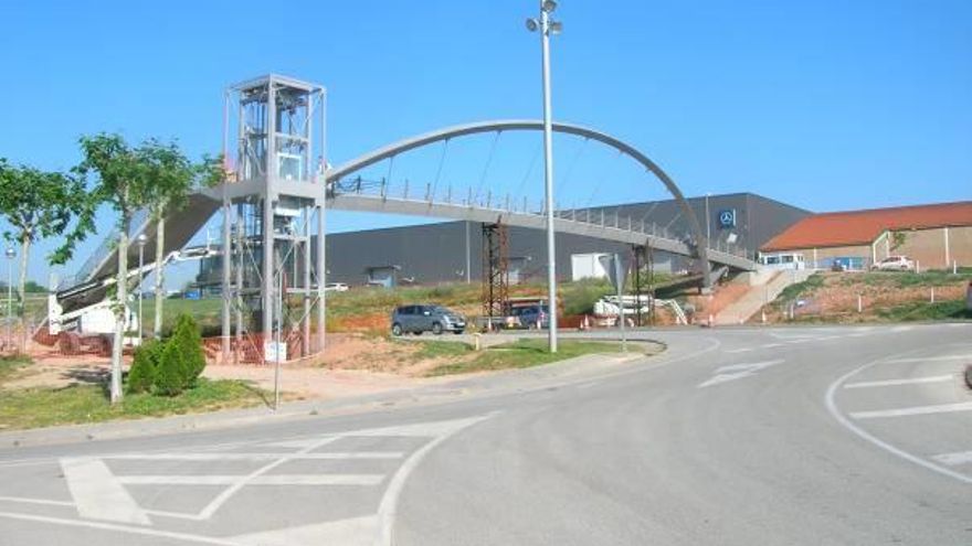 Sant Fruitós actuarà  a l&#039;ascensor del pas elevat de la Rosaleda per poder-lo reobrir