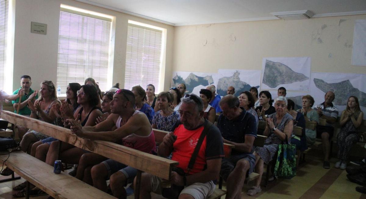 Asistentes a la presentación de las rutas por los caminos tradicionales. | Araceli Saavedra