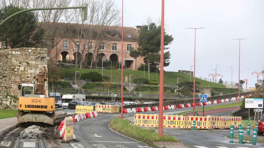 Obras en el paseo marítimo de A Coruña. |   // IAGO LÓPEZ