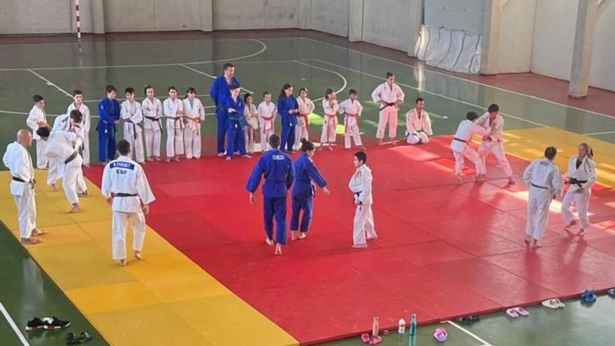 Esta primera edición contó con 40 judokas.