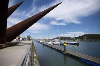 El turismo náutico, a toda vela en Avilés: este es el lugar de origen de los visitantes que llegan por la ría y lo que hacen en la ciudad