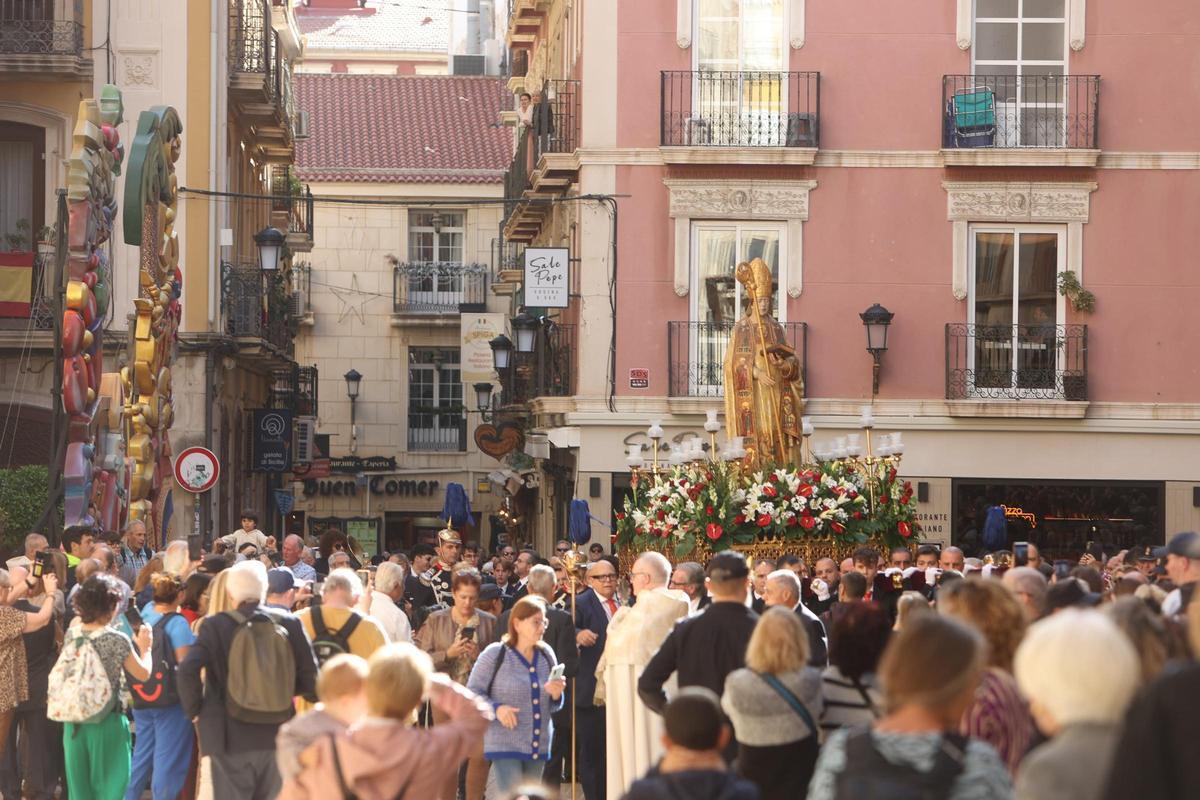 Procesión en Alicante en honor a su patrón, San Nicolás