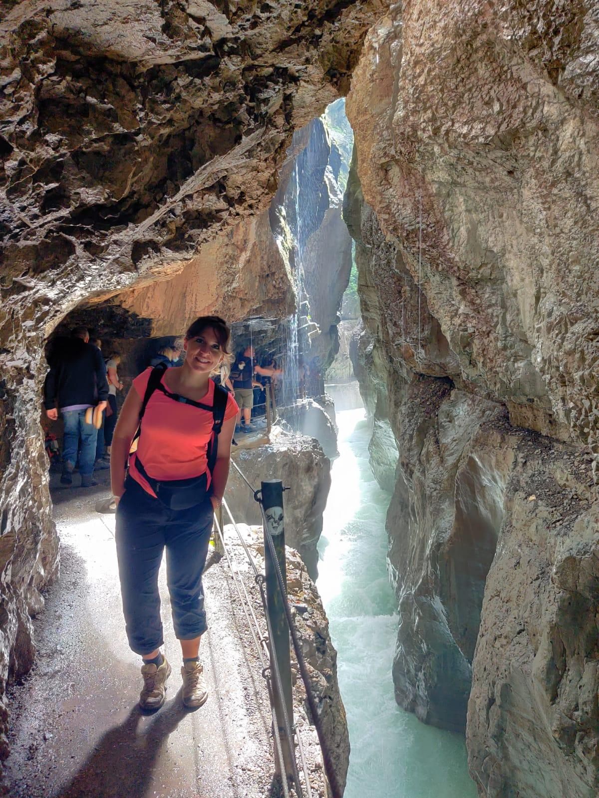 Noelia González, en la garganta de Partnachklamm