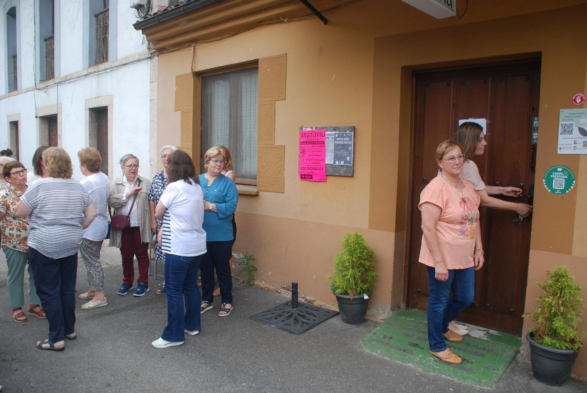 Cierra la emblemática panadería de Amieva