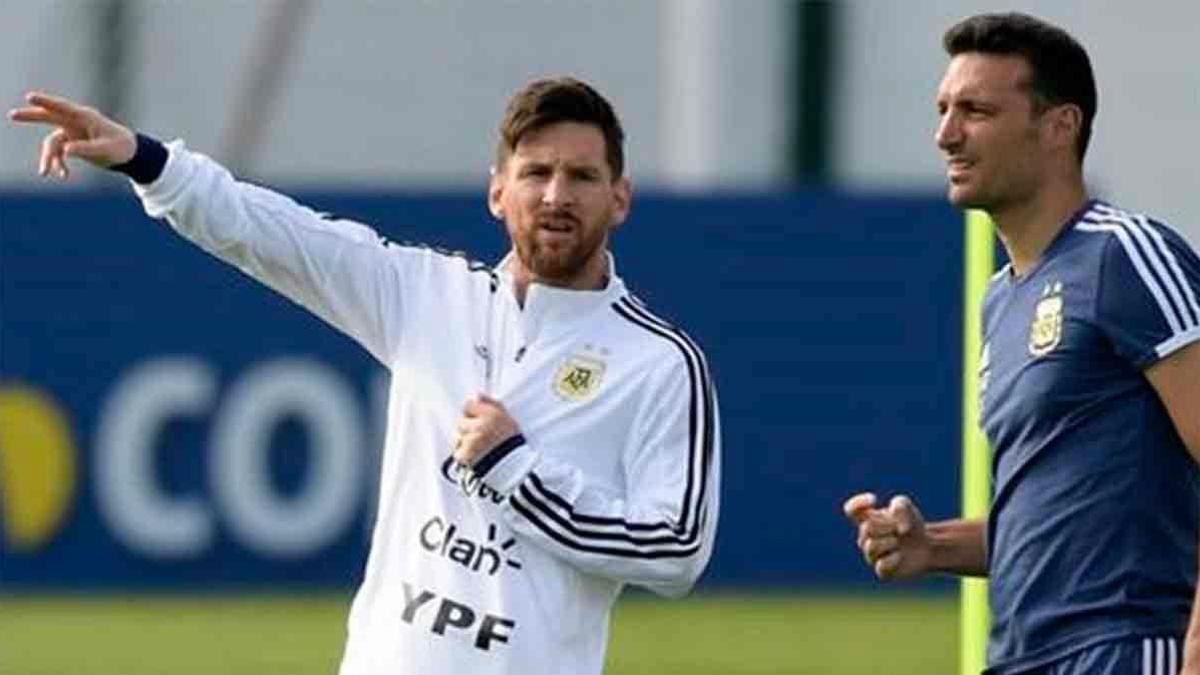 Scaloni: "Messi está contento de estar en la Selección"