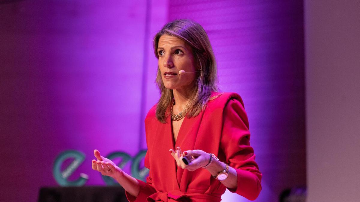 La gestión del tiempo fue el ‘leitmotiv’ de la ponencia impartida por Mapi Hermida.