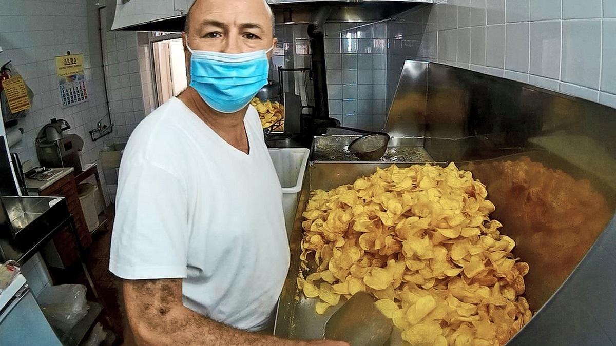 Adolfo Antonio Bonilla: «Comer patatas es un placer y como tal hay que dosificarlo»