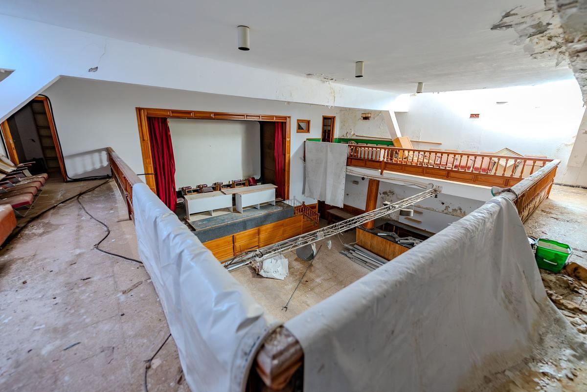 Vista de su estado actual en el interior, del Nuevo Casino de Valleseco.