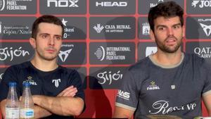 Bergamini y Garrido durante la reuda de prensa en Gijón tras su triunfo en primera ronda