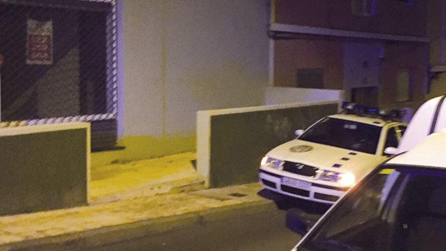 La zona fue acordonada por la Policía Nacional y Local.