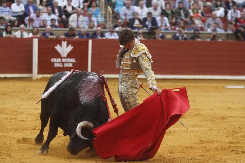 Orejas para Ponce y Marín