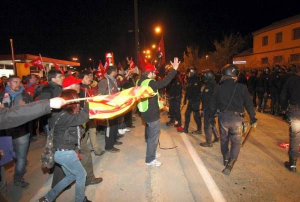 Las imágenes de la jornada de huelga en Zaragoza