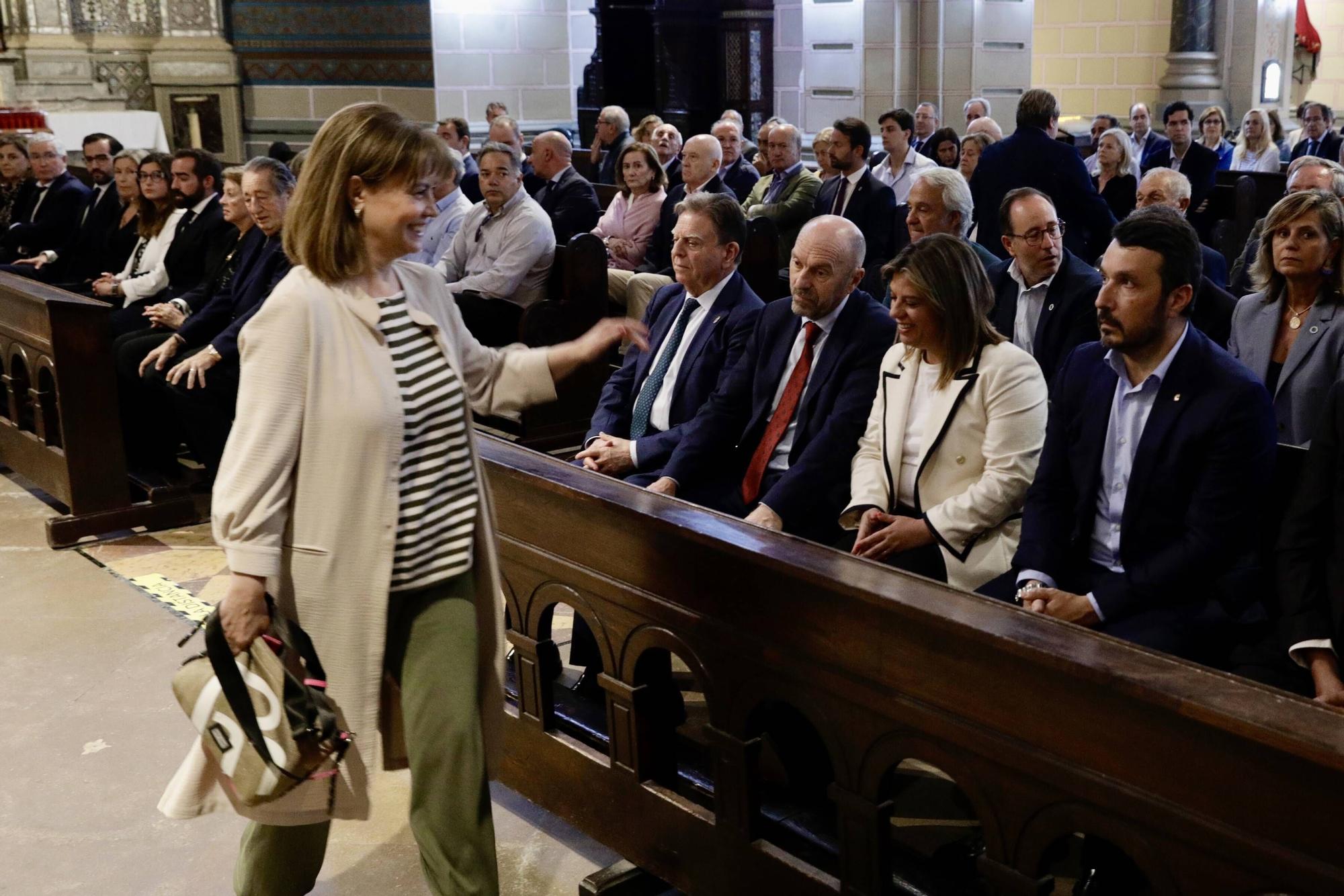 EN IMÁGENES: Misa funeral en Oviedo por Carlos Rodríguez de la Torre