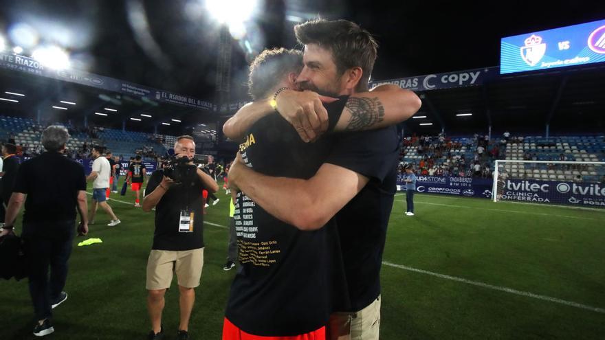 Piqué y el Andorra celebran su ascenso a LaLiga Hypermotion en A Coruña
