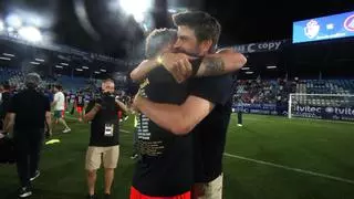Piqué y el Andorra celebran su ascenso a LaLiga Hypermotion en A Coruña