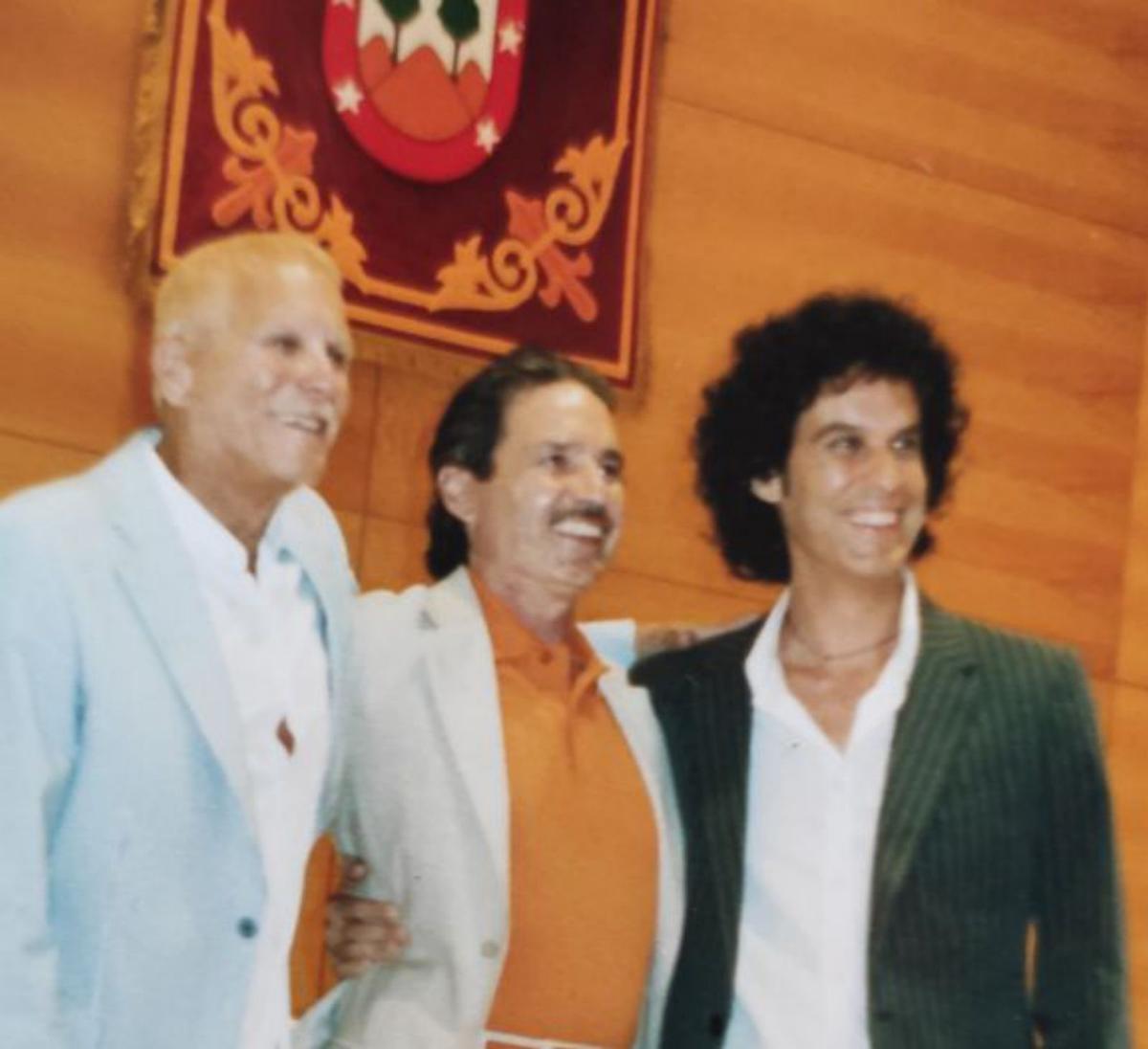 Emilio y Carlos tienen orgullo de pueblo y Allande lo celebra