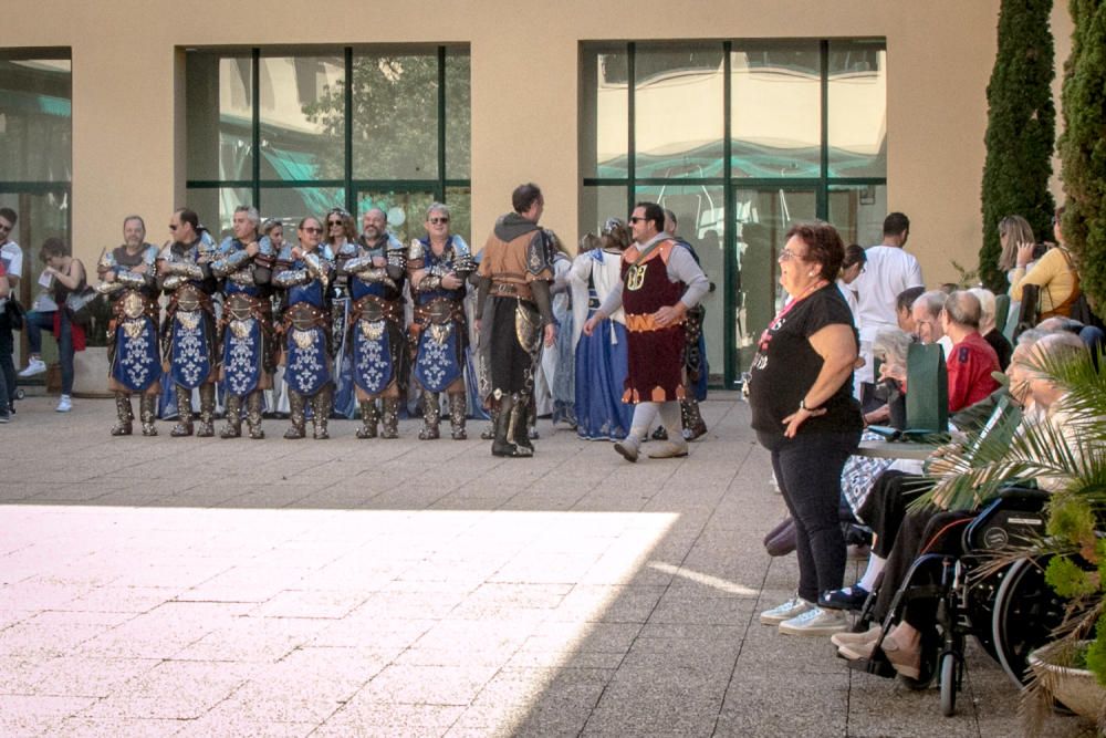 Fontilles vive los Moros y Cristianos de Alcoy