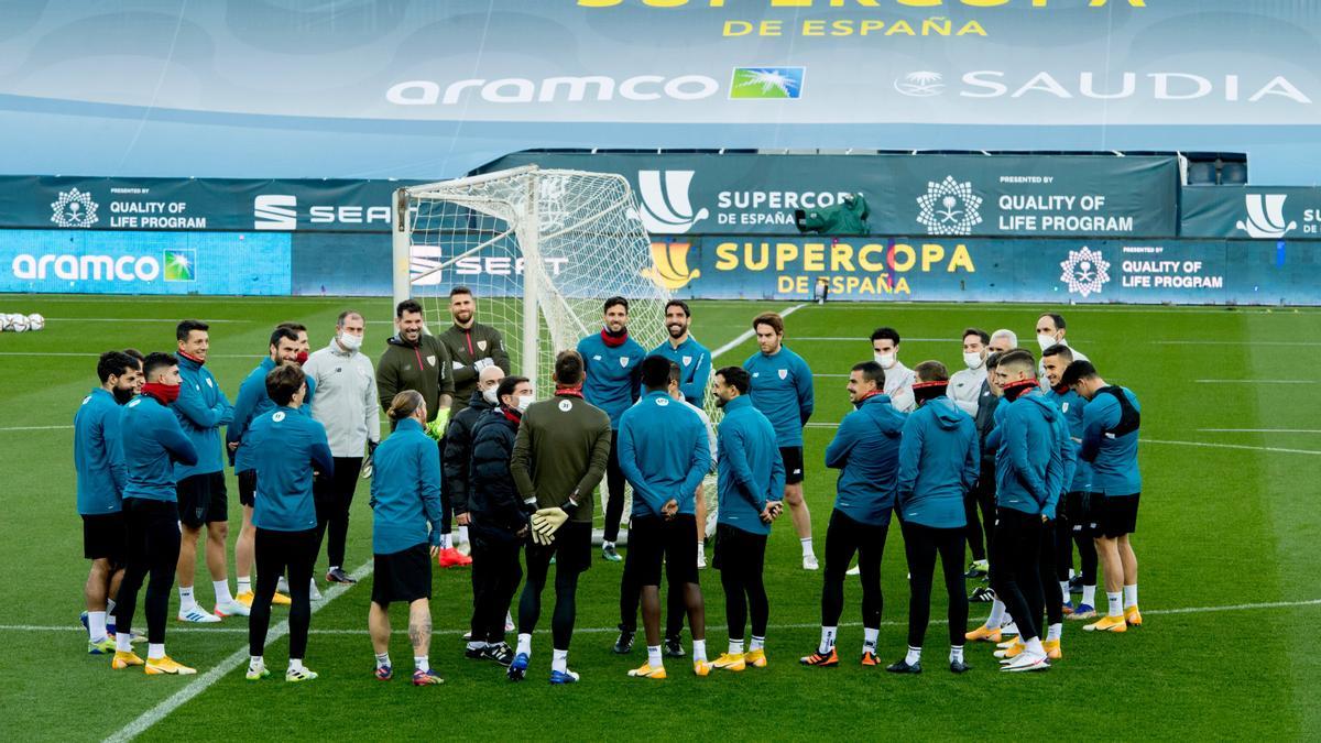 El Athletic, en su entrenamiento previo a la Supercopa