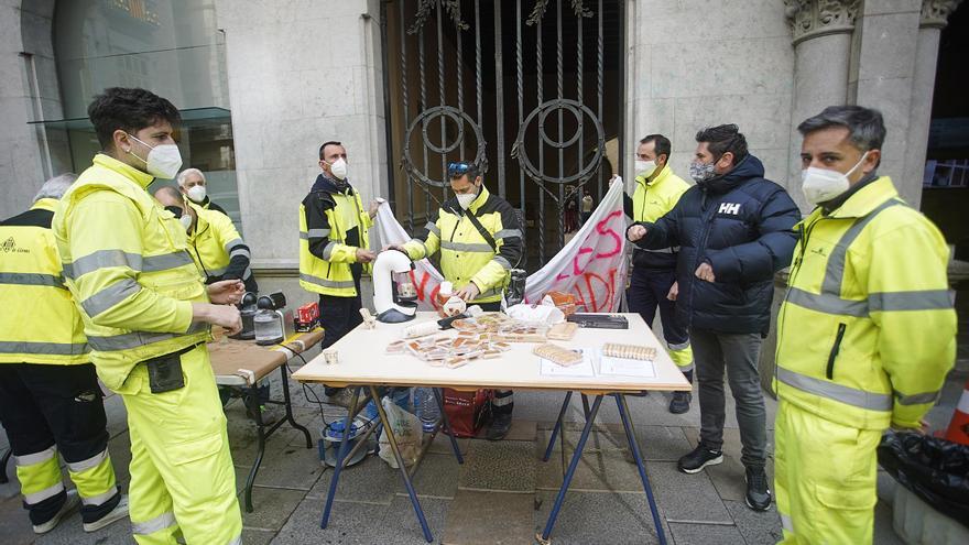 Treballadors municipals temen un nou decret de Salellas, ara pel calendari laboral