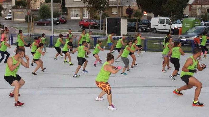 Un momento de la exhibición de &quot;bodycombat&quot;. // Muñiz