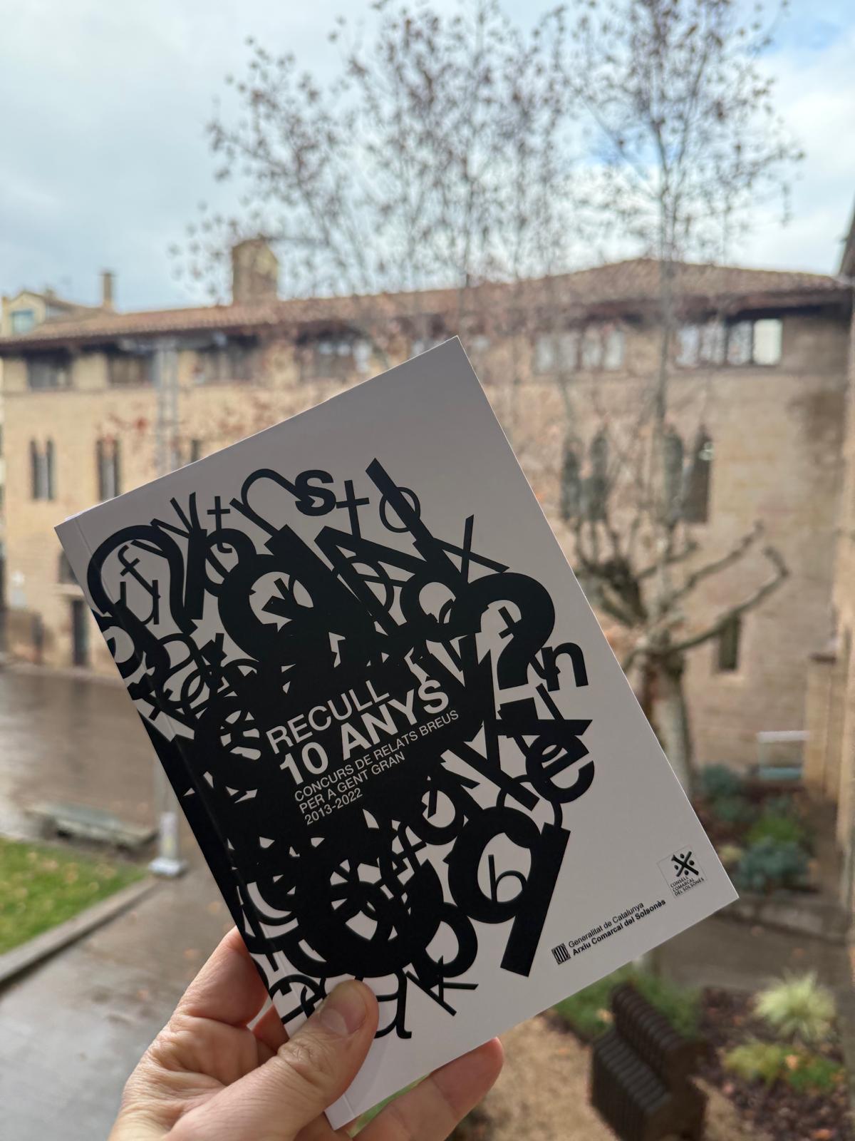 La publicació amb els relats de la gent gran