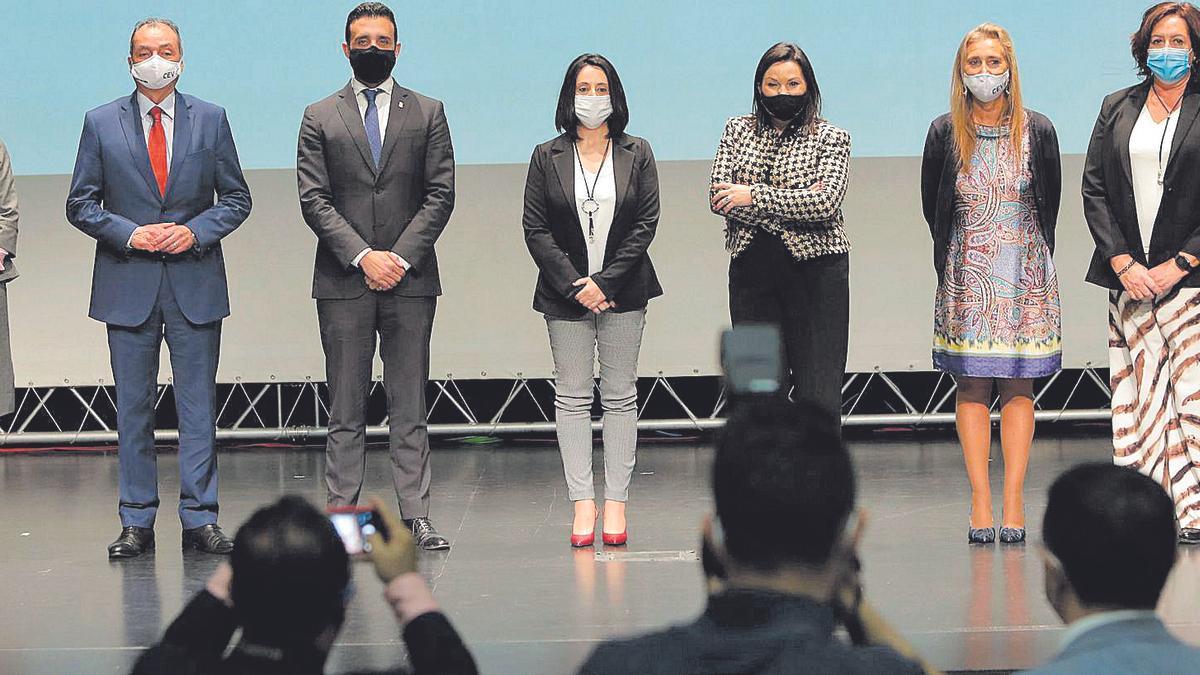 participantes en el foro de asecam