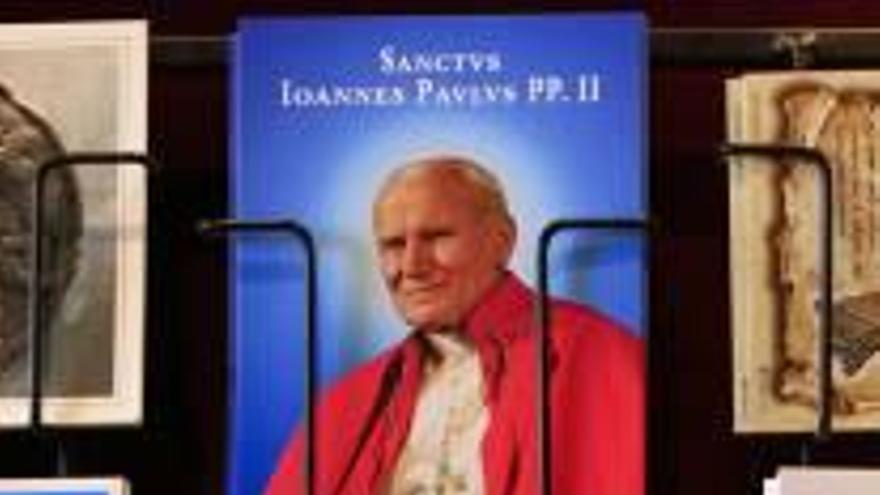 Benedicto XVI irá a la canonización de Juan Pablo II y Juan XXIII